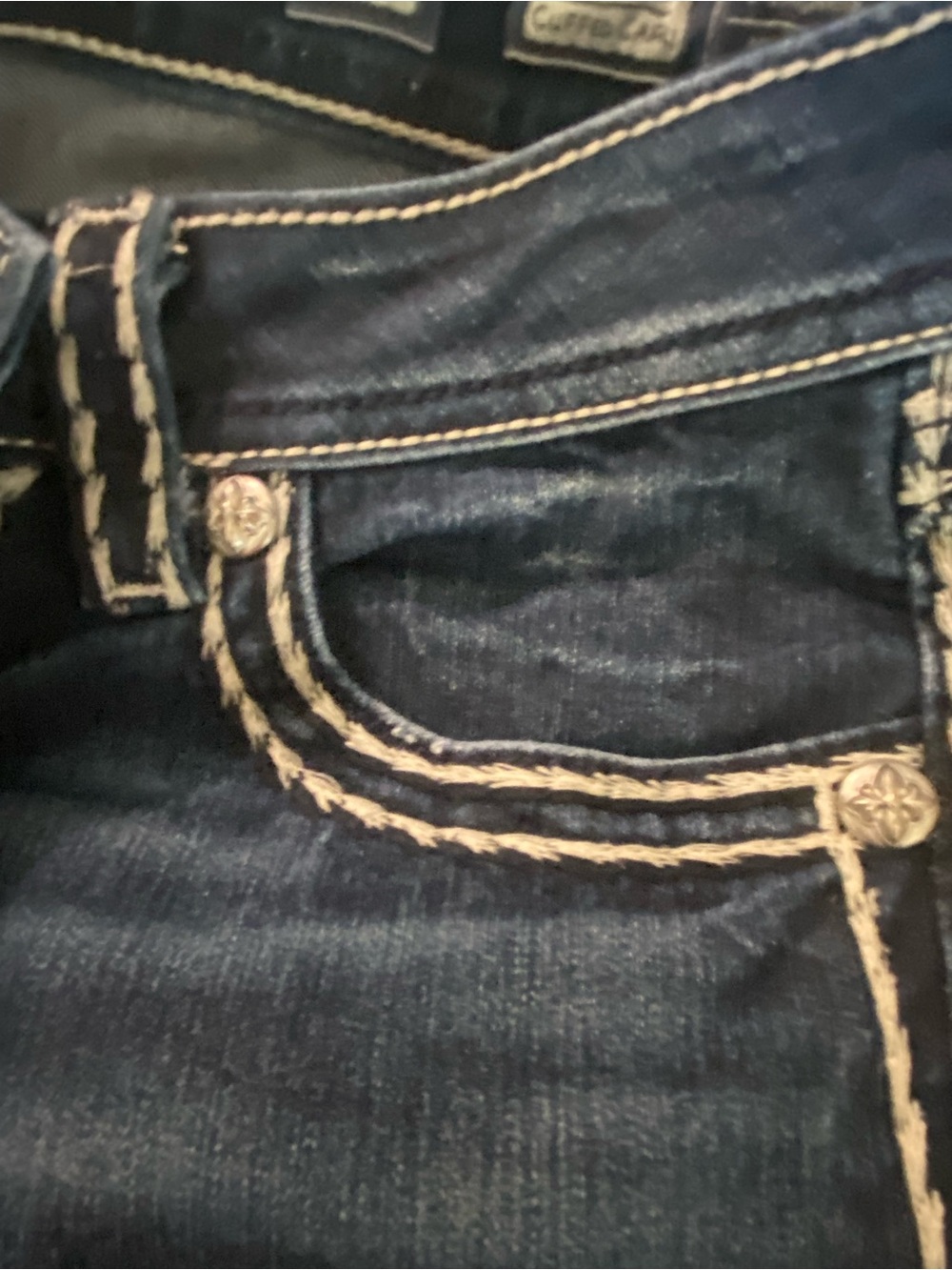 Miss Me Dark Blue cuffed capri Jeans with White Contrast Stitching - Picture 7 of 8